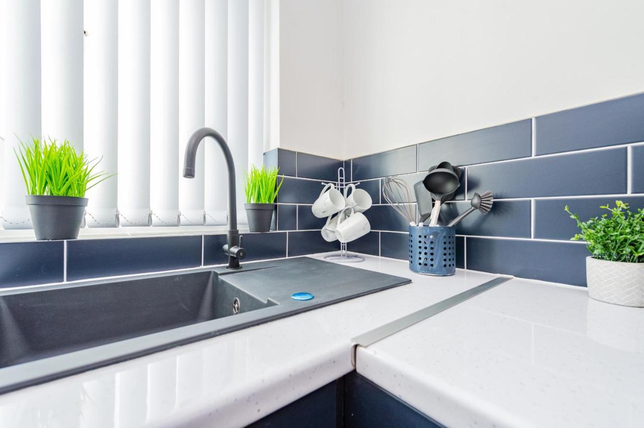 Studio Annexe By Papermill, Deeside - En-Suite, Heswall Zewnętrze zdjęcie
